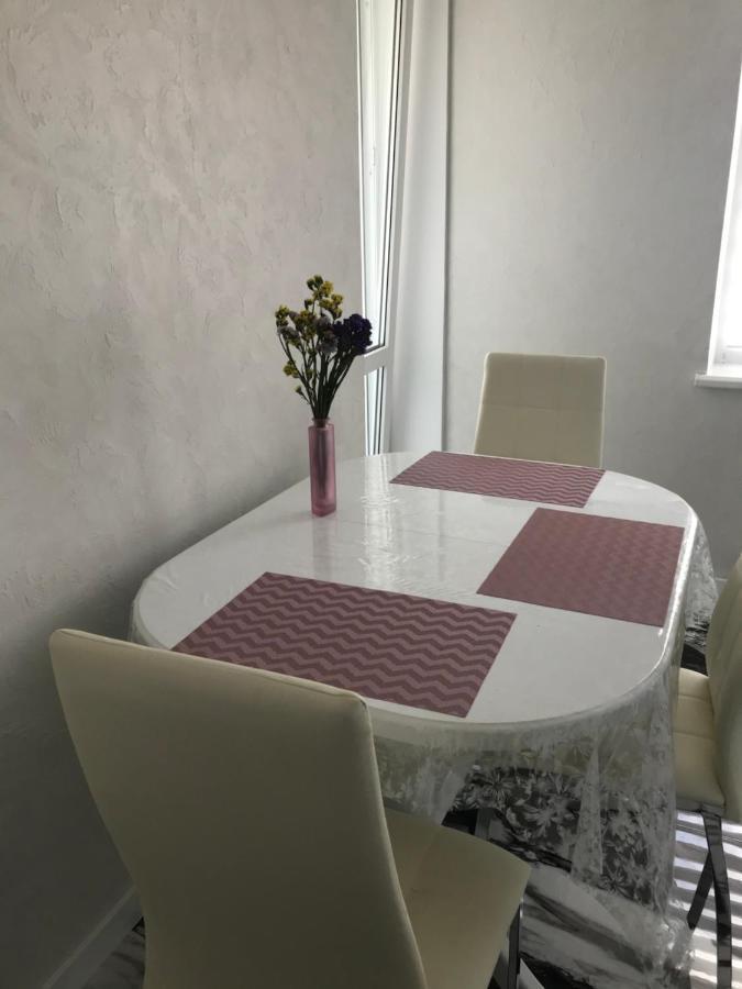 Затишна Квартира Apartment Ternopil Exterior photo